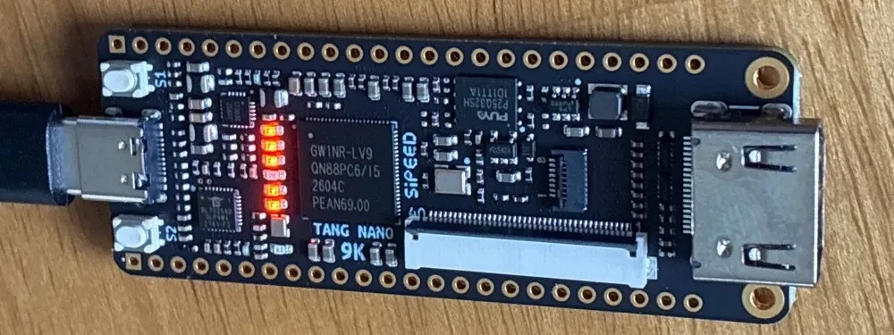 tang_led_blink_01
